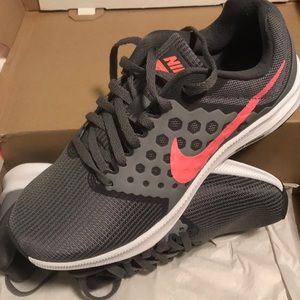 New Nike womens sneakers